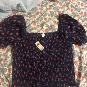 Aerie Navy Floral Puff Sleeve Top